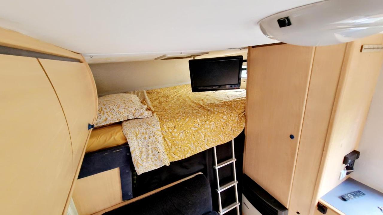 Camping-Car Vitry-le-Francois Ngoại thất bức ảnh