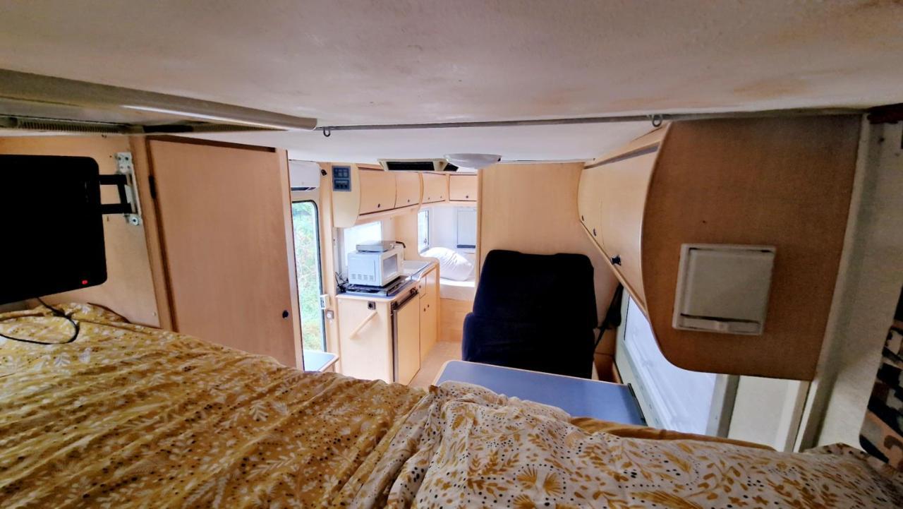 Camping-Car Vitry-le-Francois Ngoại thất bức ảnh