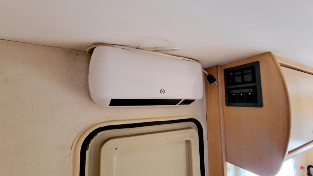 Camping-Car Vitry-le-Francois Ngoại thất bức ảnh